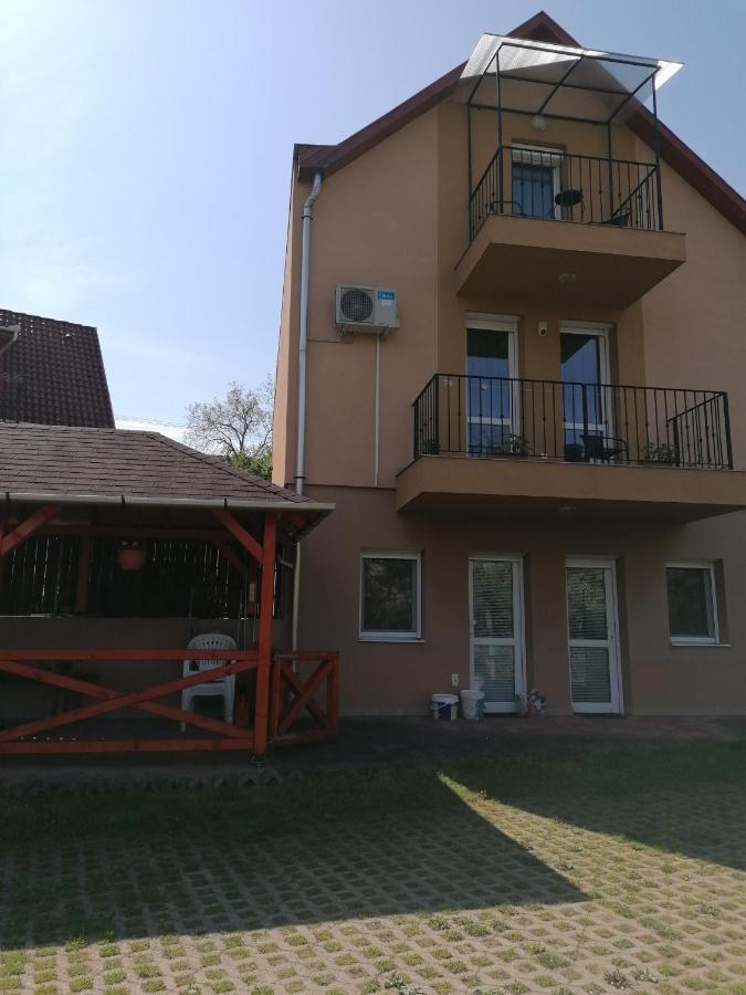 Zita Apartman Erlau Exterior foto